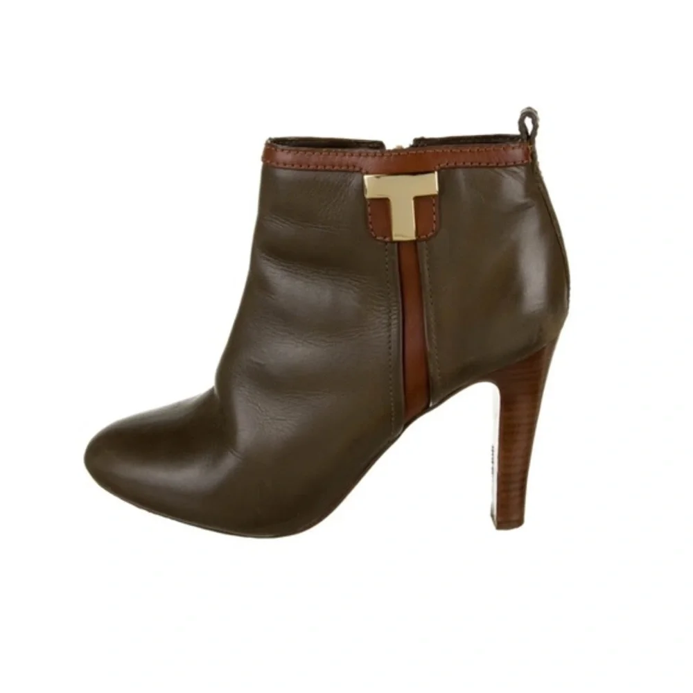 Tory Burch Brown Leather Gold Logo Ankle Boots Sz 7.5